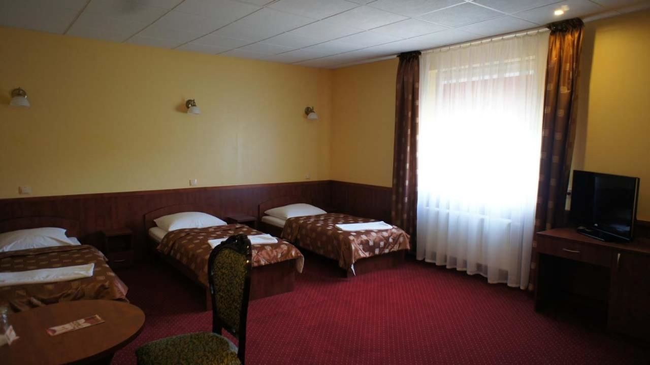 Отель Hotel Dobosz Полице-5