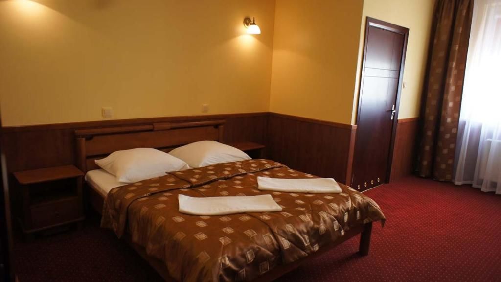 Отель Hotel Dobosz Полице-49